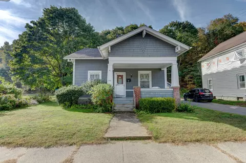 498 Pleasant St, Windham, CT 06226