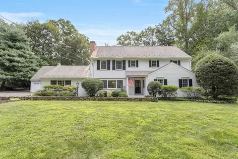 215 Leroy Ave, Darien, CT 06820