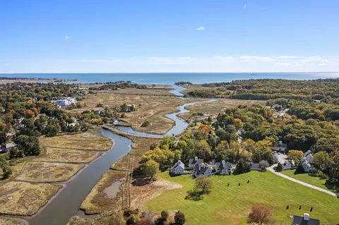 32 River Colony #32, Guilford, CT 06437