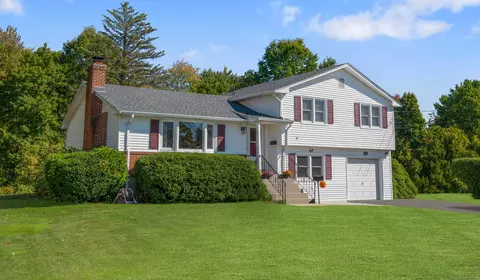 80 Cornish Dr, Newington, CT 06111