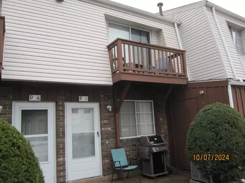 330 Short Beach Rd #D6, East Haven, CT 06512