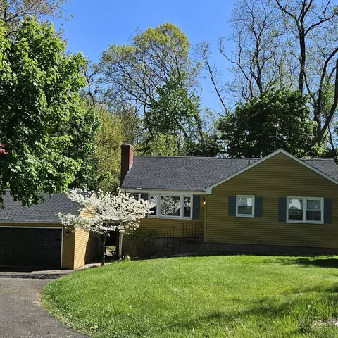 33 Morris Dr, Windsor, CT 06095
