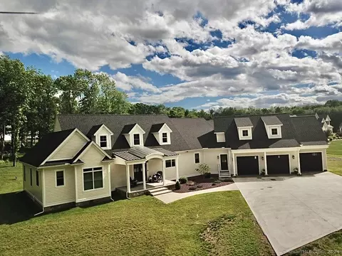 245 Training Hill Rd, Middletown, CT 06457