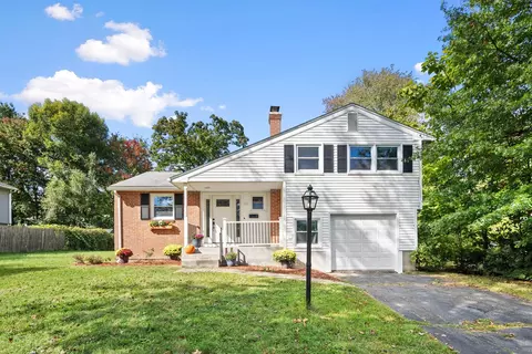12 Grande Ave, Windsor, CT 06095