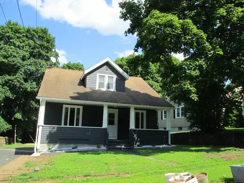 221 Willis St, Bristol, CT 06010