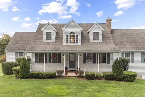 425 Chestnut Tree Hill Rd, Oxford, CT 06478