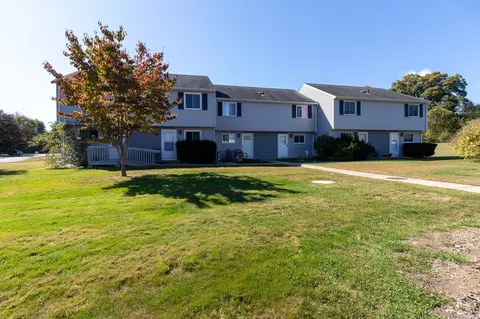 16 Seymour Rd #6B, East Granby, CT 06026