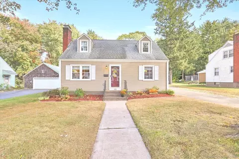 103 Falknor Dr, Manchester, CT 06040