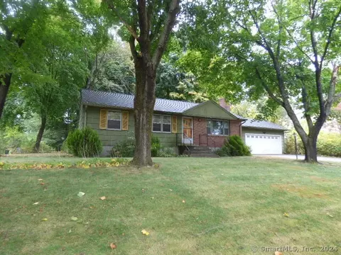 37 Pine Dr, Southington, CT 06489