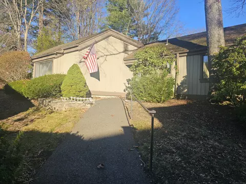 145 Heritage Vlg #A, Southbury, CT 06488