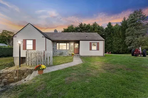 37 Humbert St, Meriden, CT 06450