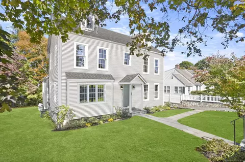 11 Hillsdale Ave, Ridgefield, CT 06877