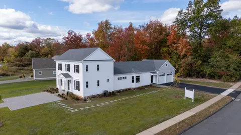111 Whippoorwill Way, Wethersfield, CT 06109