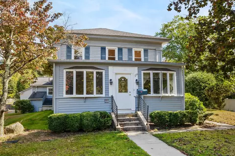 279 Plainville Ave, Farmington, CT 06085