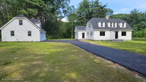 107 N Hollow Rd, Hartland, CT 06027