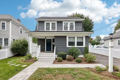 31 Old Spring Rd, Fairfield, CT 06824