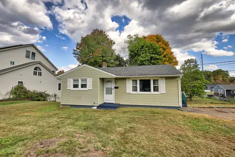 35 Celella Dr, Southington, CT 06489