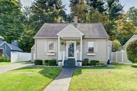 95 Mckinley St, Torrington, CT 06790