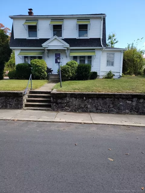 94 Concord St, Waterbury, CT 06710