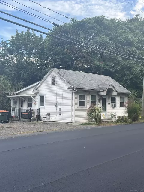 420 Cook Ave, Meriden, CT 06451