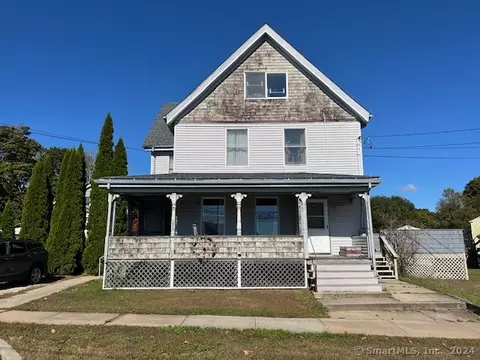 2 Clark St, Stonington, CT 06379