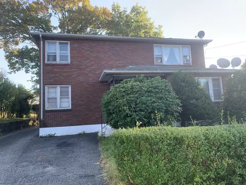 264 Wall St, Waterbury, CT 06704