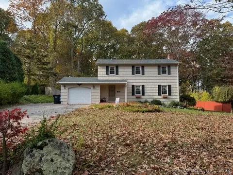 41 Norman Dr, Ledyard, CT 06335