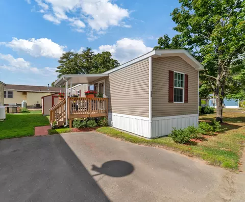 217 Dunham St #TRLR 10, Southington, CT 06489
