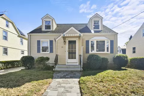 95 Myron St, New Haven, CT 06512