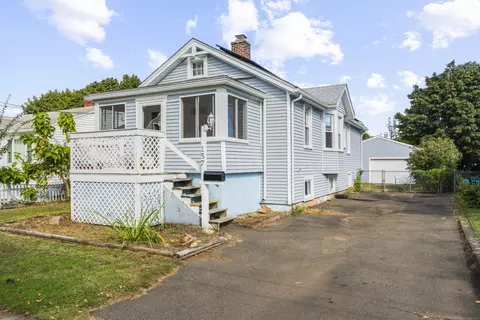 157 Ocean View St, New Haven, CT 06512