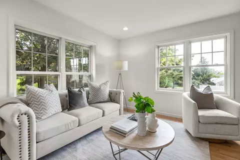 41 Gerry St #B, Greenwich, CT 06830