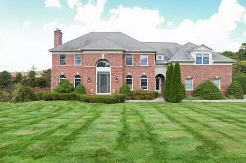124 Steeple View Dr, Berlin, CT 06037
