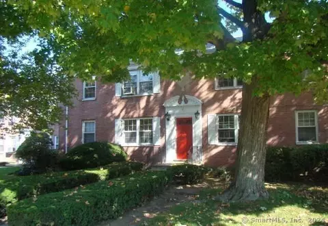 6 Standish Rd #3, Stamford, CT 06902