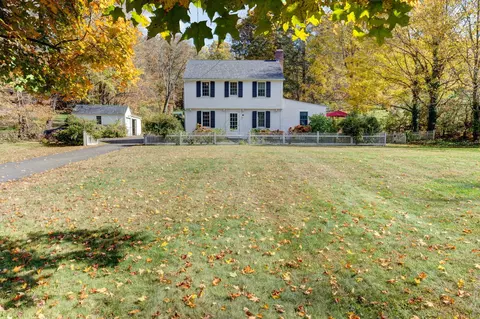 547 S Plains Rd, Litchfield, CT 06759