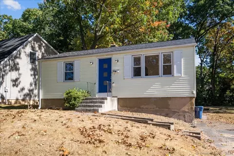 20 Grant Ave, Plainville, CT 06062