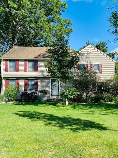 159 Butternut Ln, Southington, CT 06489