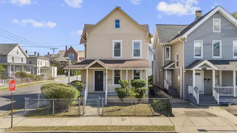 308 Park St, Bridgeport, CT 06608