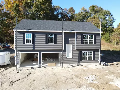 145 Moxley Rd, Uncasville, CT 06382