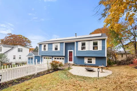 10 Scott Rd, East Hampton, CT 06424