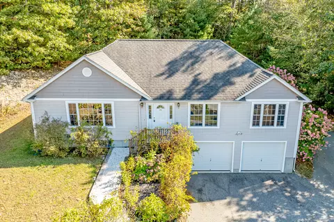 34 Cardinal Dr, Killingly, CT 06241