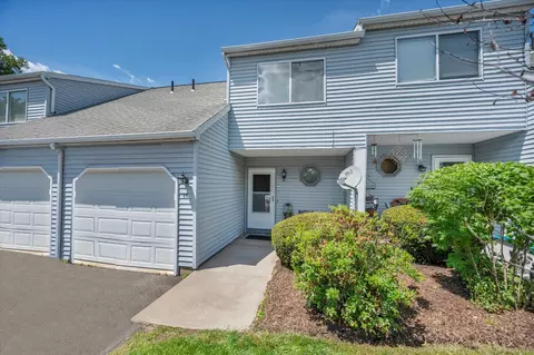 565 Clark Ave #75, Bristol, CT 06010