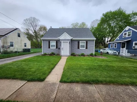 49 Berkley Ave, Southington, CT 06489