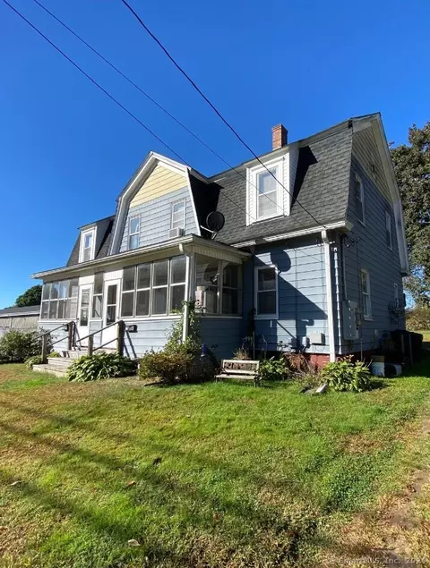 249 Mechanic St, Killingly, CT 06239