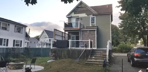 131 Geddes Ter, Waterbury, CT 06708