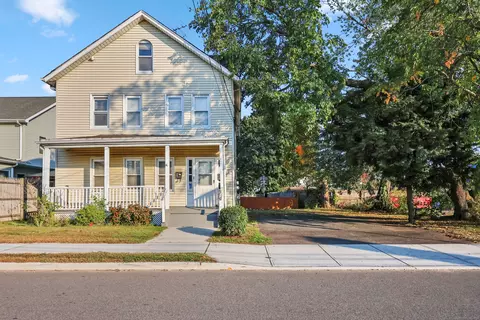 2 Center Ave, Norwalk, CT 06851