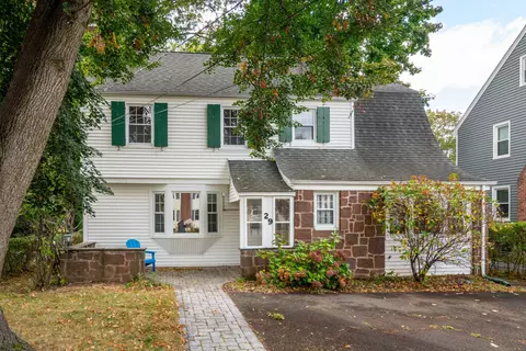 29 Ballard Dr, West Hartford, CT 06119