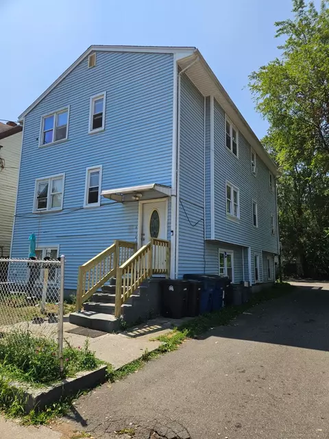 44 Kossuth St, New Haven, CT 06519