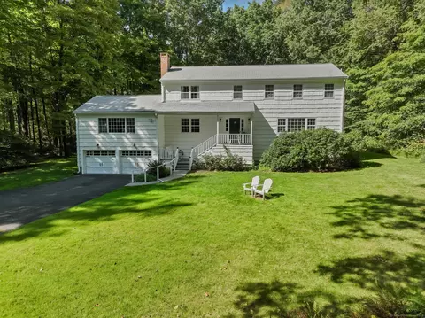118 Benedict Hill Rd, New Canaan, CT 06840