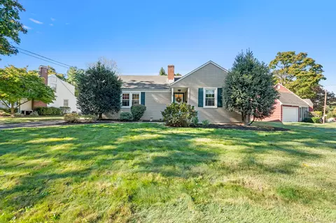 59 Wakeley Rd, Newington, CT 06111