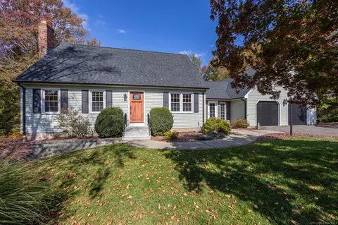 166 Hopmeadow Rd, Bristol, CT 06010